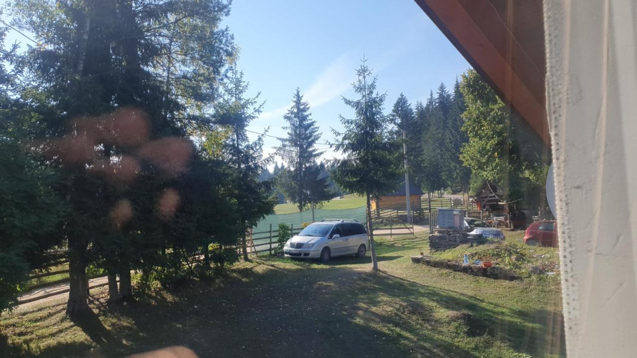 Planinska Koliba Ajdanovici Jelovac Nisicka Visoravan Olovo  Buitenkant foto